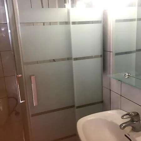 Los Torres 2 Apartment *